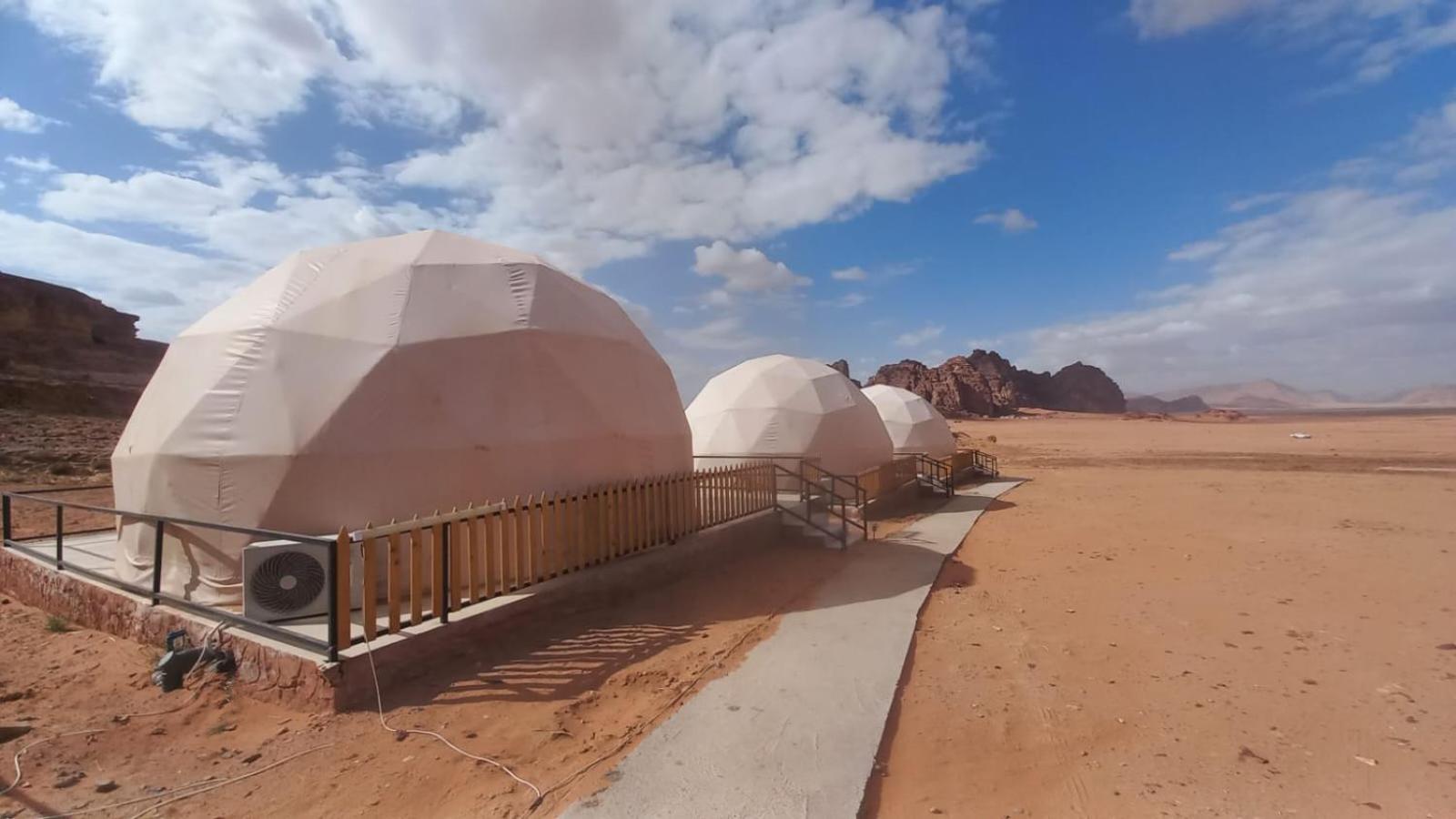 Al Raha Luxury Camp 호텔 와디럼 외부 사진