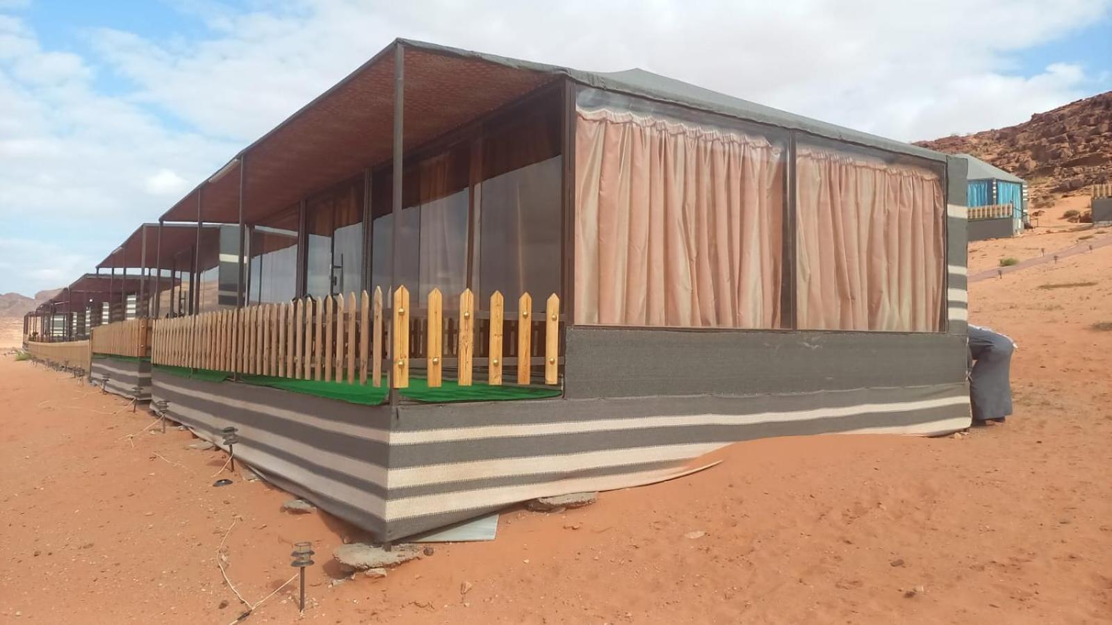Al Raha Luxury Camp 호텔 와디럼 외부 사진